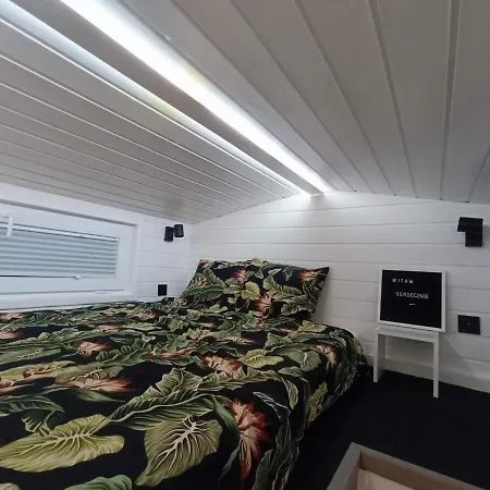 Tinyhouse Nad Zalewem U Podnoza Slezy Prázdninový areál Sulistrowice