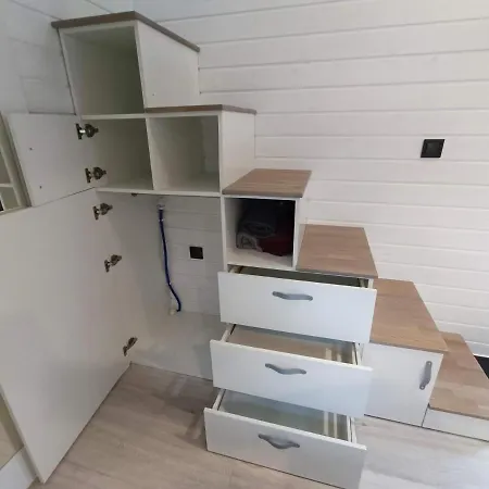 Tinyhouse Nad Zalewem U Podnoza Slezy Prázdninový areál *